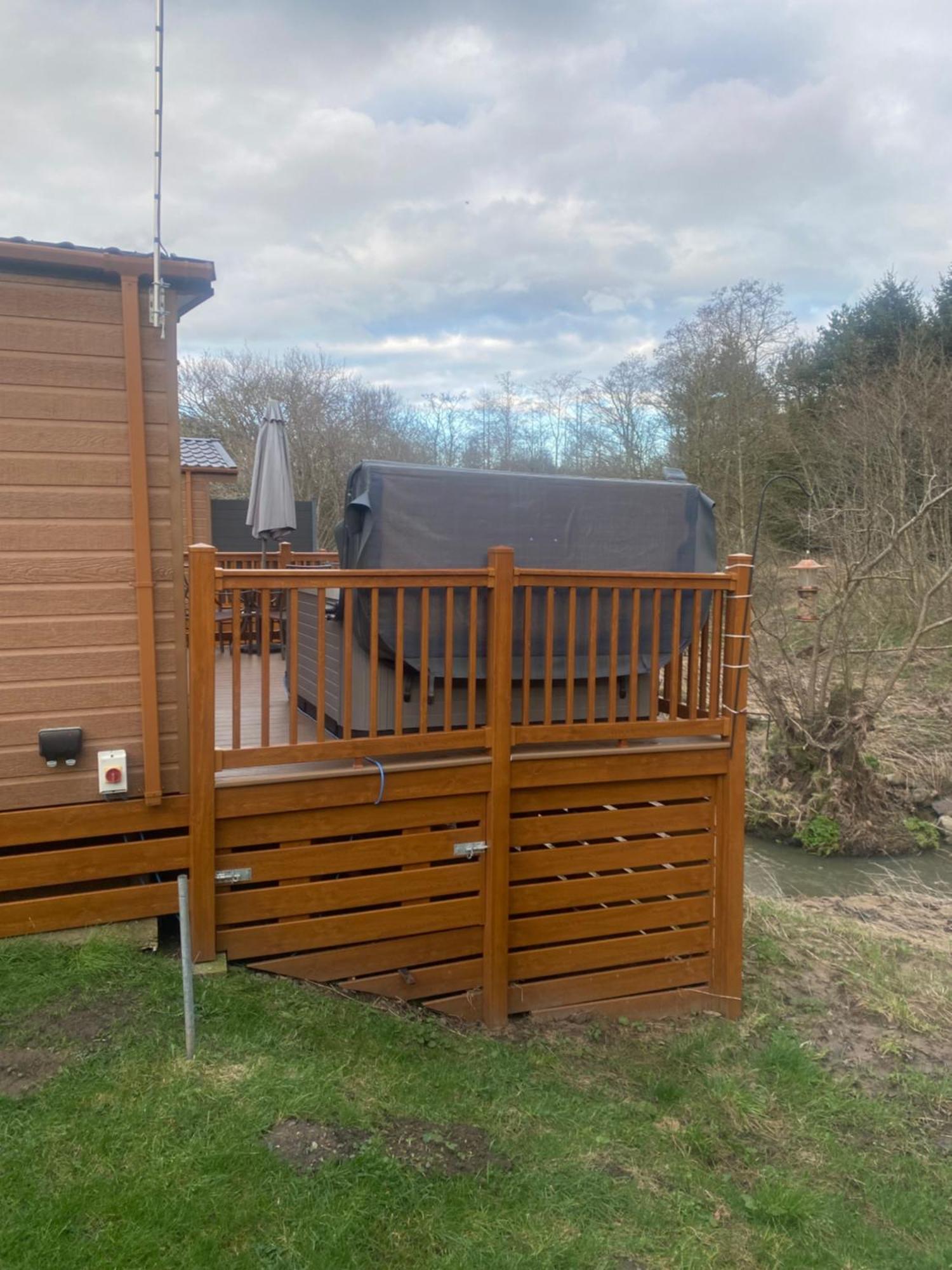 Carre Retreat With Private Hot Tub Holiday home